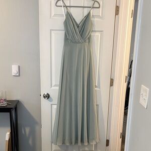 Elegant Sage Green Women's Dress